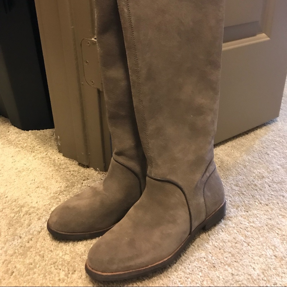 NEW UGG Boots